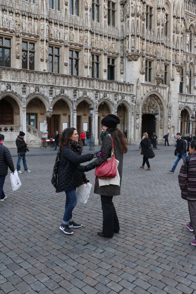 Belgium-brussels-traveling-travel-blog-architecture-Town-Hall-Grand-Place-8