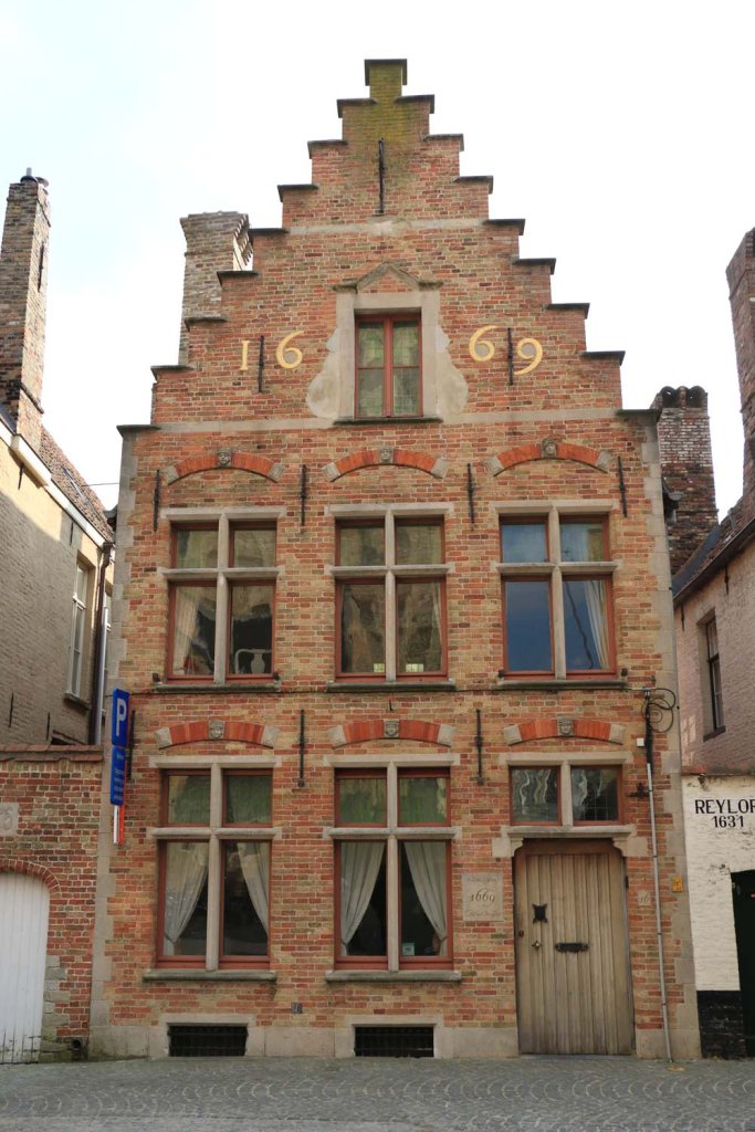 house, bruges, architecture