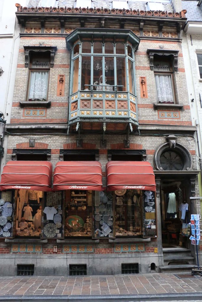 architecture, bruges, shops